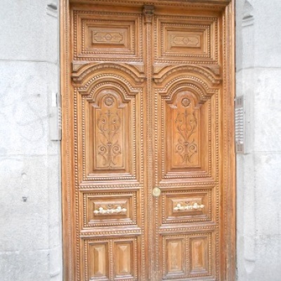 Madrid doors 3